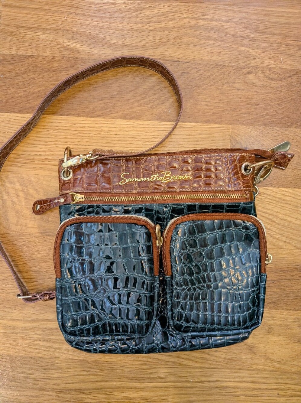 Vintage Samantha Brown Croc-Embossed Crossbody Bag